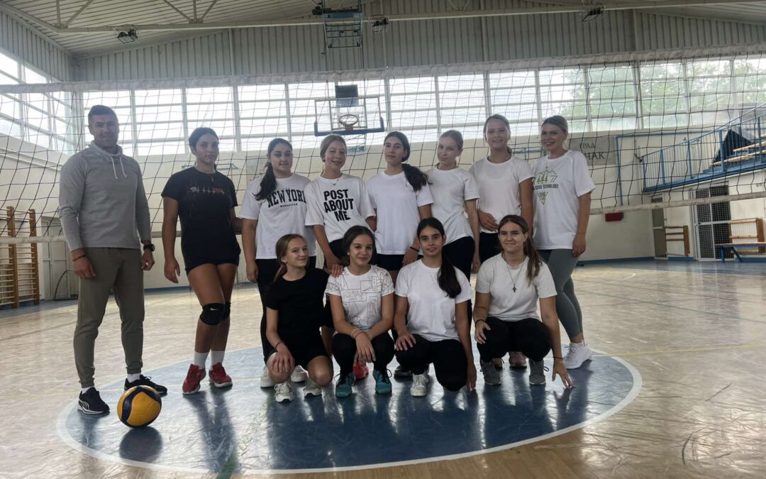 Хуманитарна утакмица ученица наше школе